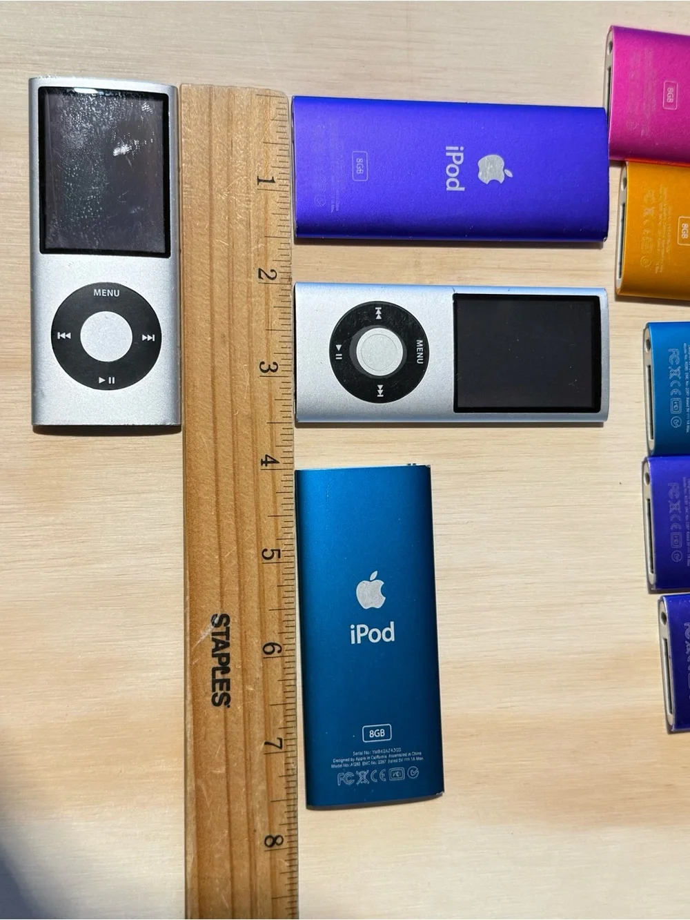 9-Apple iPod 4thGen 8/16GB Model:A1285 Need New Batteries For-Parts/Repair Only!